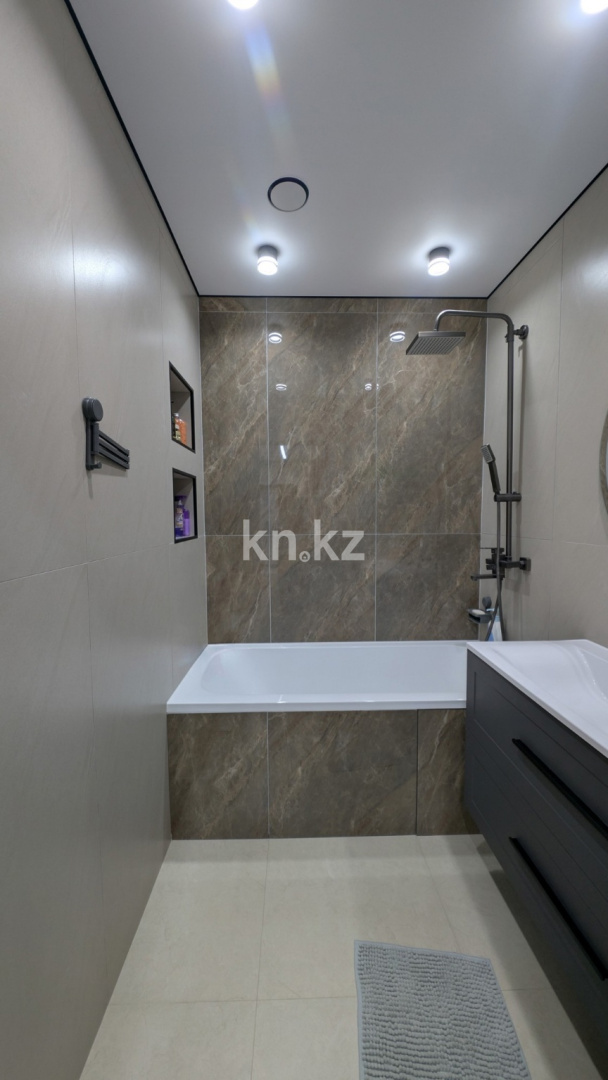 Продажа 3-комнатной квартиры, 89 м² в Уральске - фото 9