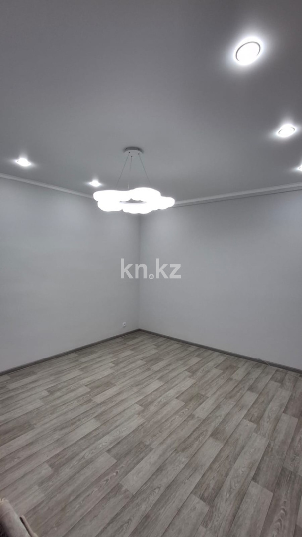 Продажа 1-комнатной квартиры, 46.5 м² в Уральске - фото 2