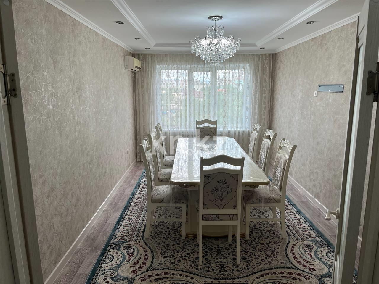 Продажа 3-комнатной квартиры, 82 м², мкр. 8-й мкр. в Темиртау