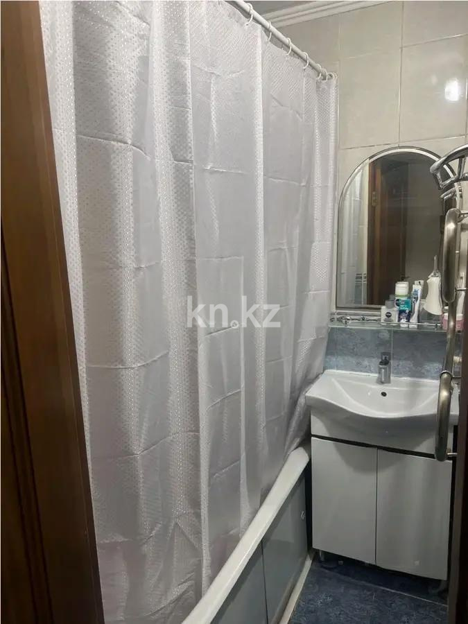 Продажа 4-комнатной квартиры, 74 м², ул. Радостовца, дом  277 в Алматы - фото 2