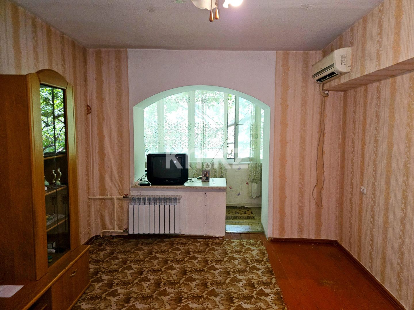 Продажа 1-комнатной квартиры, 33.8 м², мкр-н Алтай-1 в Алматы