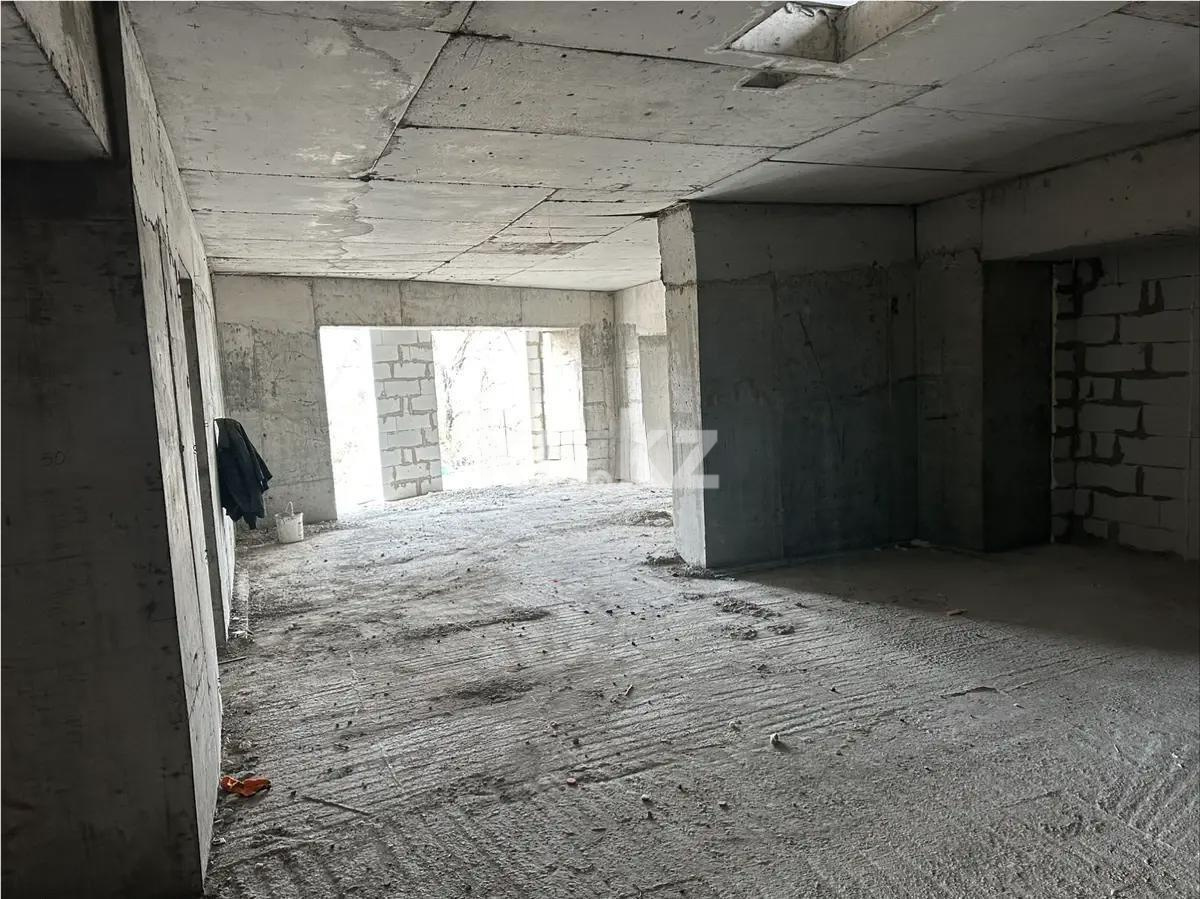 Продажа 4-комнатной квартиры, 136.3 м², пр. Суюнбая, дом  15в в Алматы