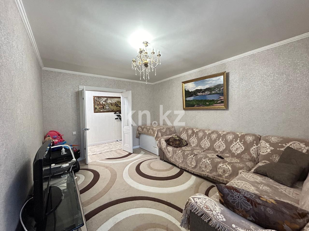 Продажа 5-комнатной квартиры, 107 м², ул. Муканова в Караганде - фото 20