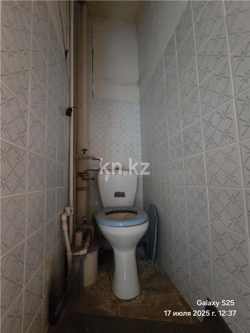 Продажа 4-комнатной квартиры, 61 м², 6 мкр. в Темиртау - фото 9