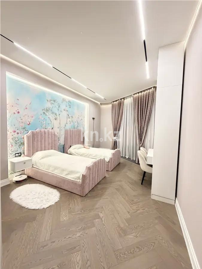 Продажа 4-комнатной квартиры, 155 м² в Алматы - фото 2