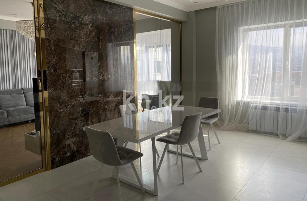 Аренда 4-комнатной квартиры, 200 м² в Алматы - фото 2