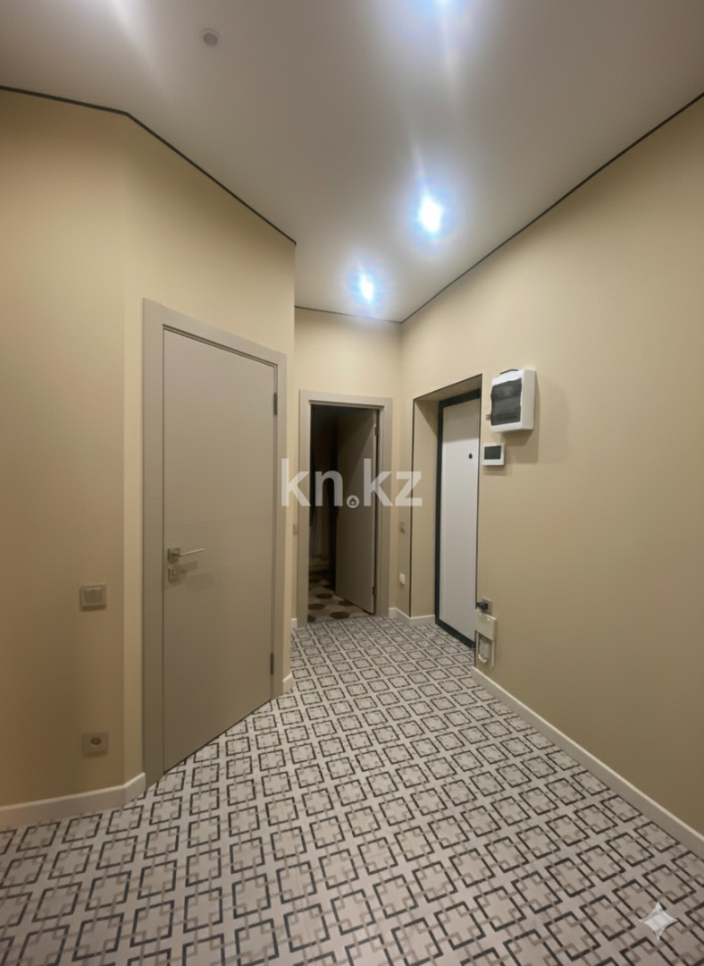 Аренда 2-комнатной квартиры, 52 м², ул. Сатпаева, дом  133/7 в Алматы - фото 7