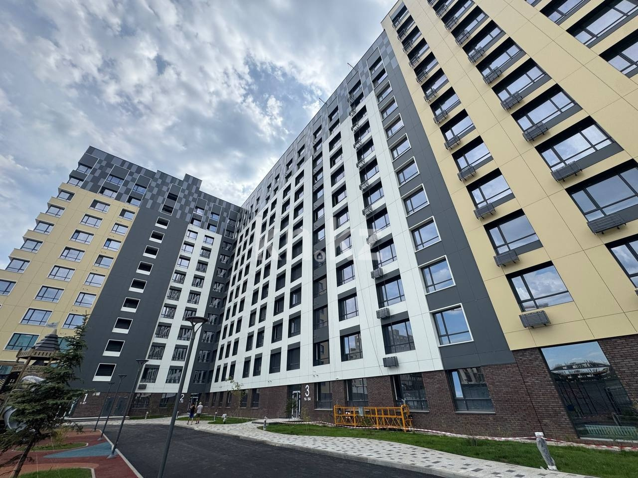 Продажа 2-комнатной квартиры, 52.7 м² в Астане