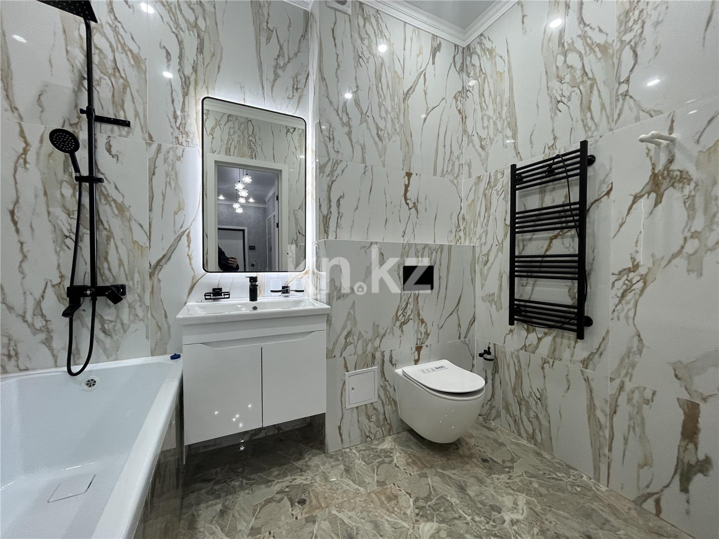 Продажа 3-комнатной квартиры, 95 м² в Караганде - фото 25