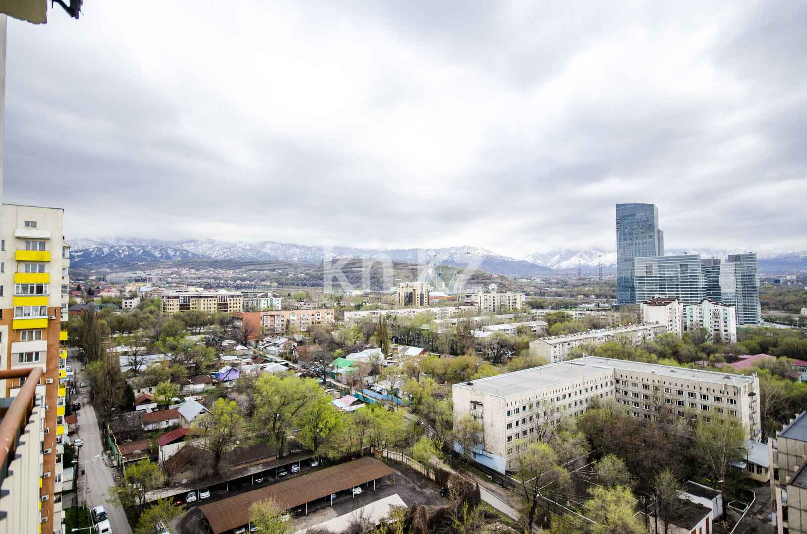 Продажа 2-комнатной квартиры, 86.2 м² в Алматы - фото 22