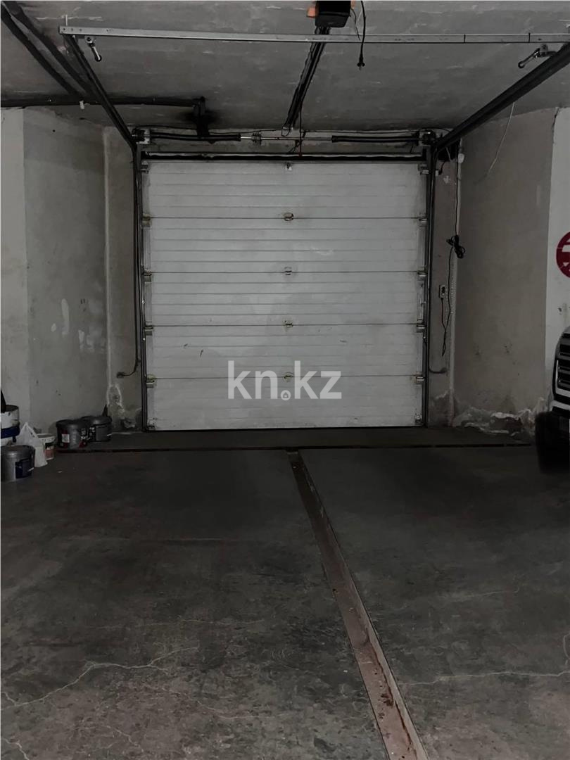 Продажа 4-комнатной квартиры, 151 м², ул. Ботаническая в Караганде - фото 40