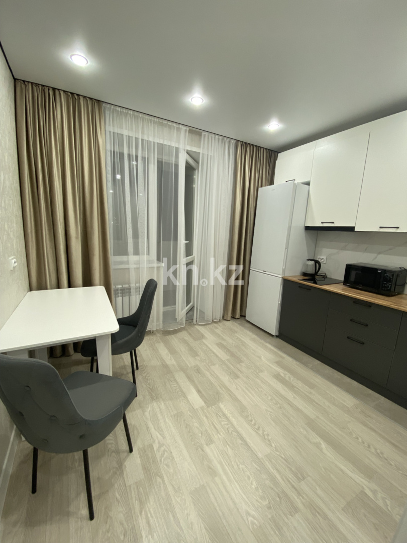 Аренда 1-комнатной квартиры, 38 м², ул. Култегин, дом  2 в Астане - фото 12