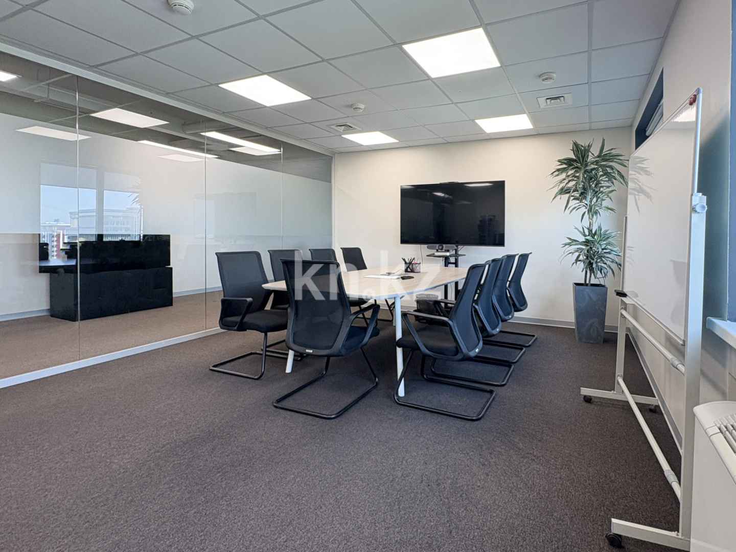 Продажа , 596 м², ул. Богенбай батыра, дом  150 в Алматы - фото 6