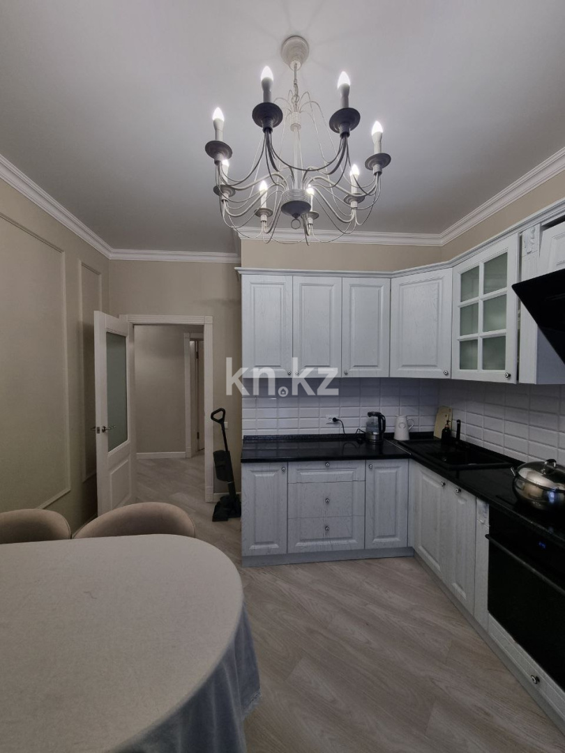 Продажа 3-комнатной квартиры, 85 м², Сакена Сейфуллина, дом  10 в Караганде - фото 3