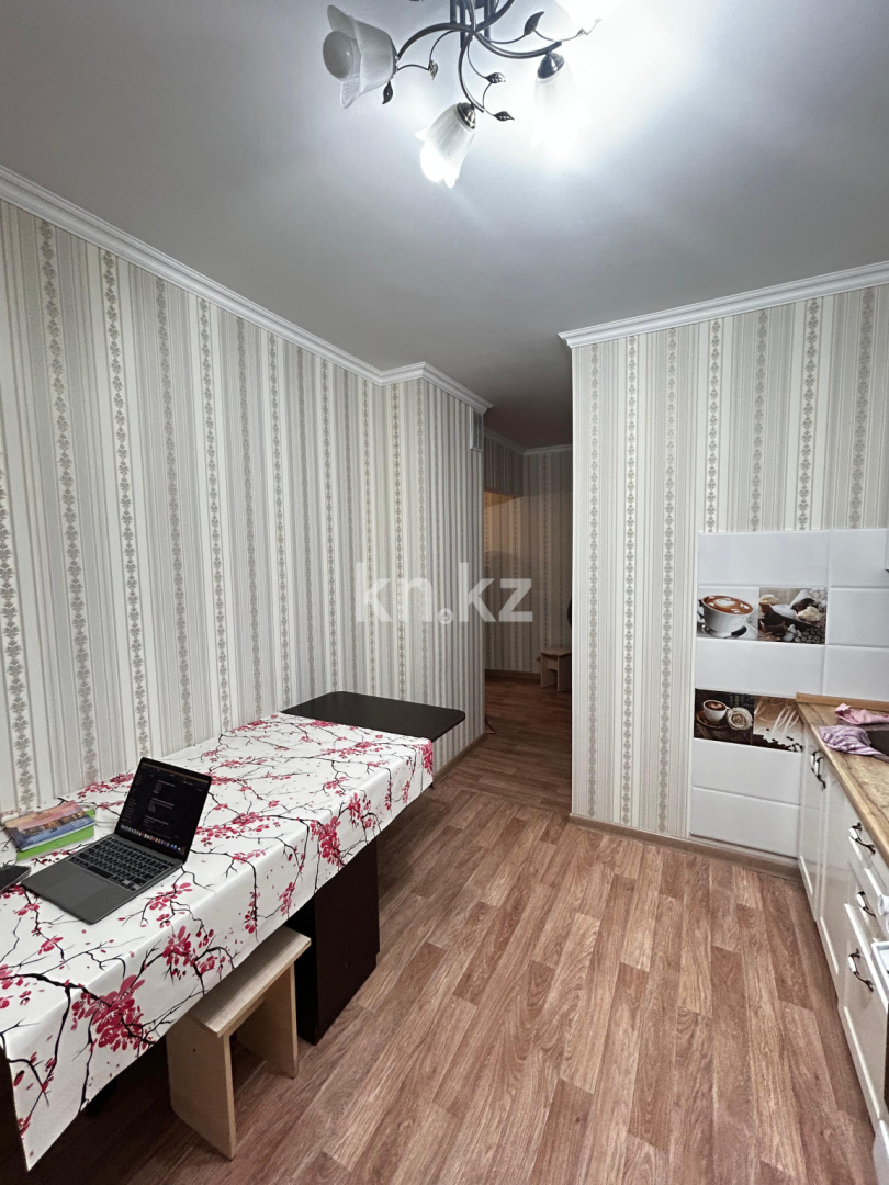 Продажа 2-комнатной квартиры, 57 м², мкр. Гульдер-1, дом  2 в Караганде - фото 6