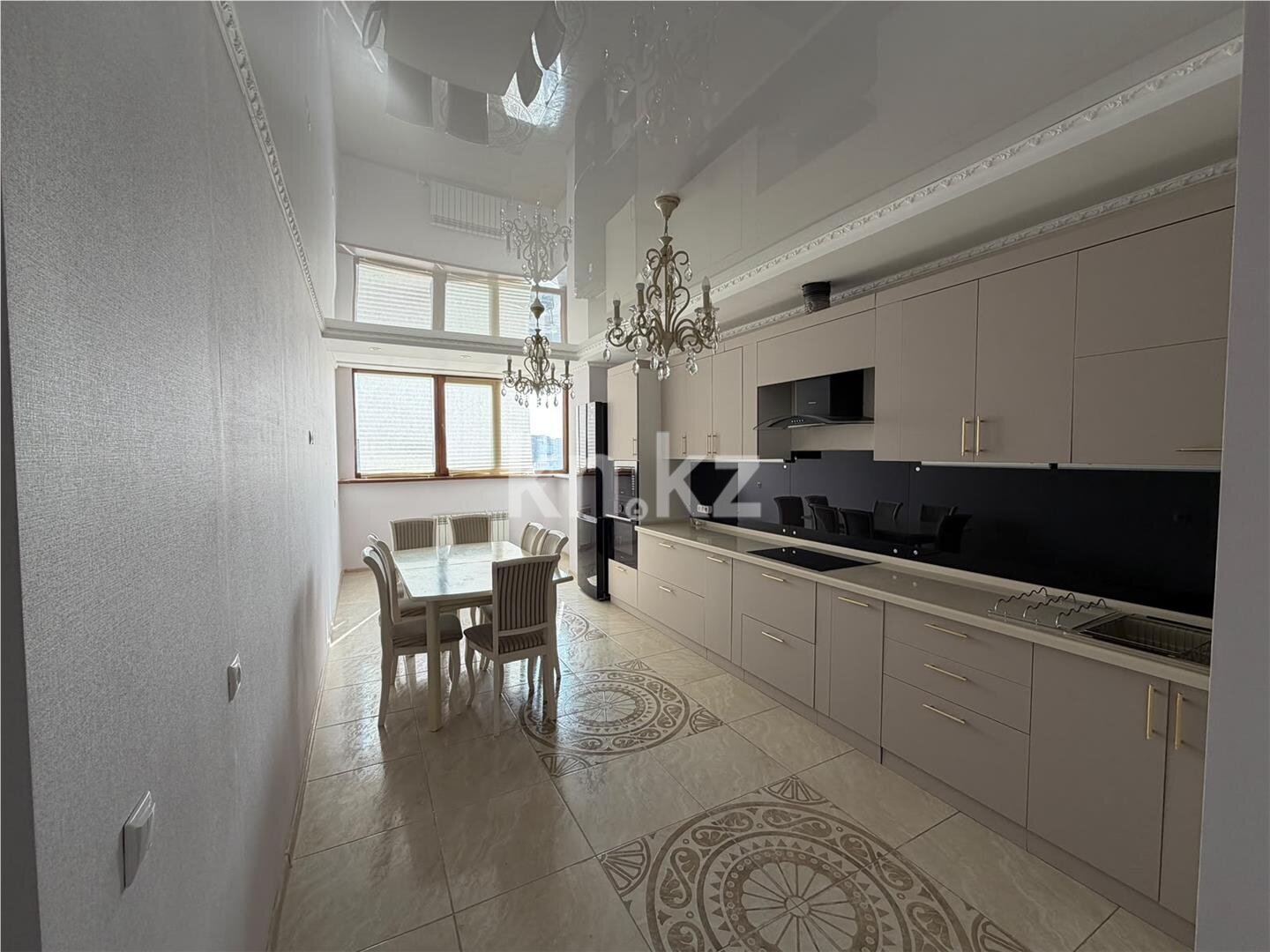 Продажа 3-комнатной квартиры, 138 м² в Караганде - фото 2