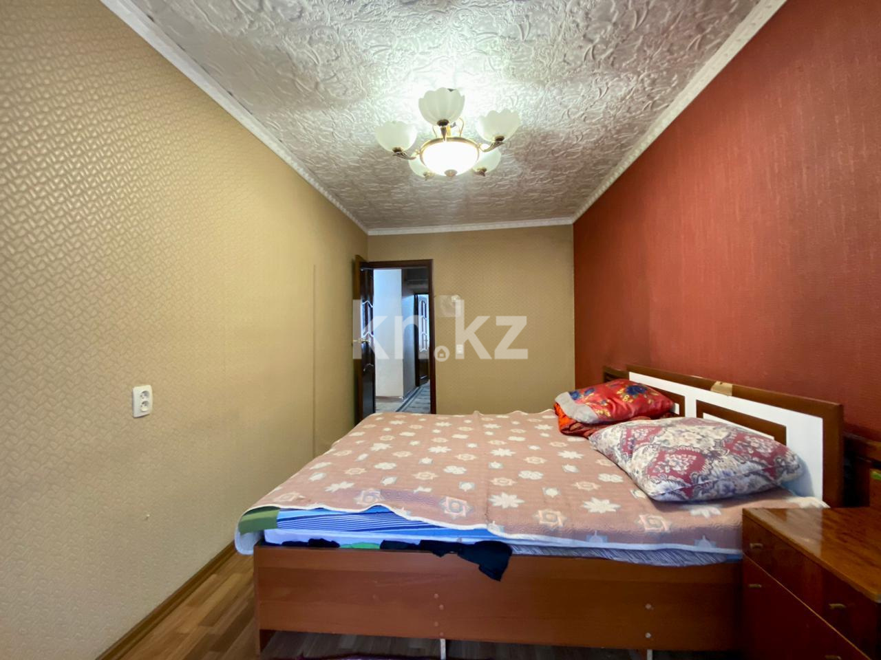 Продажа 3-комнатной квартиры, 63 м², ул. Керамическая, дом  82а в Караганде - фото 8