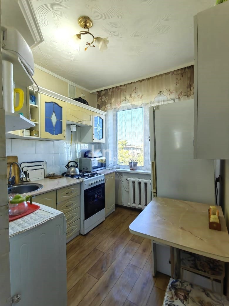 Продажа 3-комнатной квартиры, 62.6 м² в Караганде - фото 24