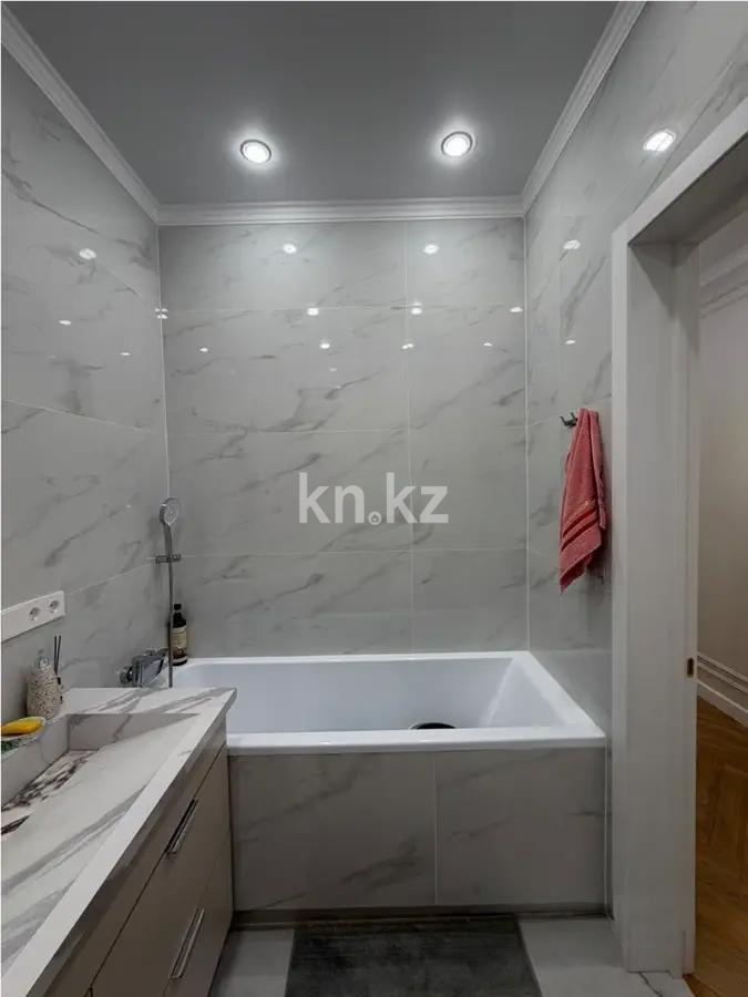 Продажа 2-комнатной квартиры, 84.7 м² в Алматы - фото 4