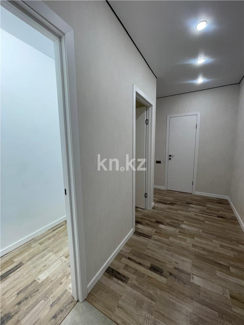 Продажа 2-комнатной квартиры, 42 м², ул. Муканова в Караганде - фото 10