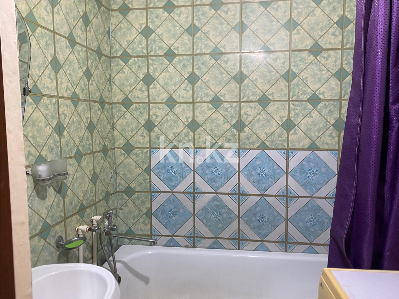 Продажа 2-комнатной квартиры, 51 м², ул. Муканова, дом  11 в Караганде - фото 10