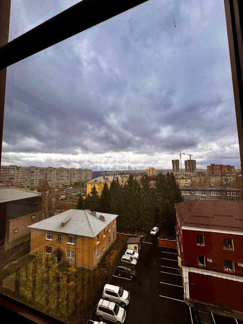 Продажа 3-комнатной квартиры, 109 м² в Усть-Каменогорске - фото 3