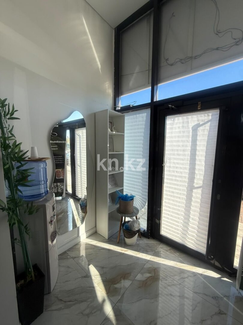 Продажа помещения, 80.8 м² в Караганде - фото 2