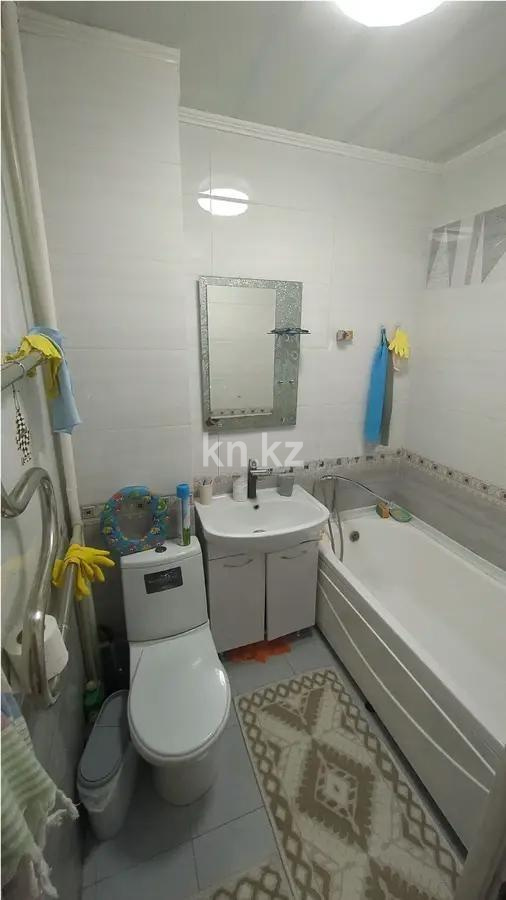 Продажа 3-комнатной квартиры, 76 м², мкр. Аксай-4, дом  92 в Алматы - фото 5