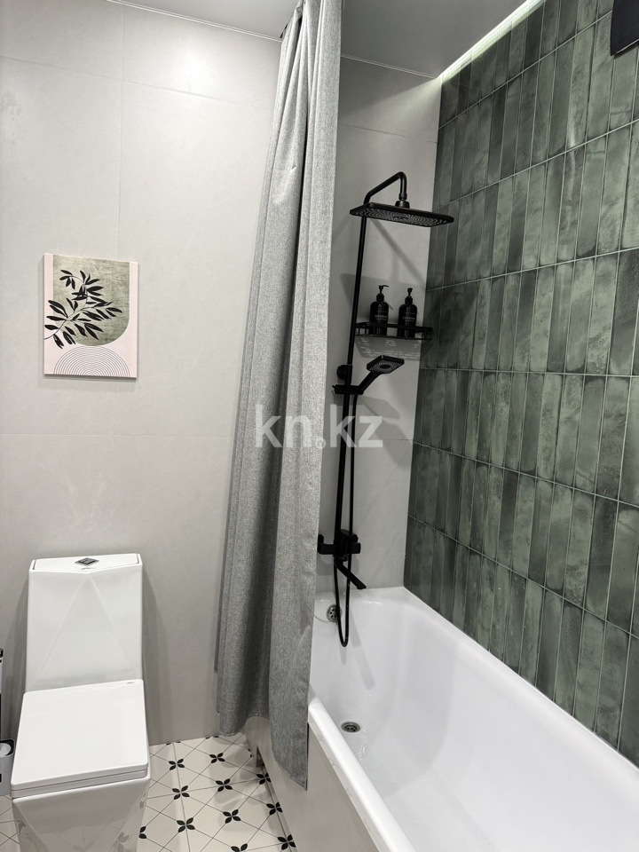 Аренда 1-комнатной квартиры посуточно, 35 м² в Алматы - фото 16