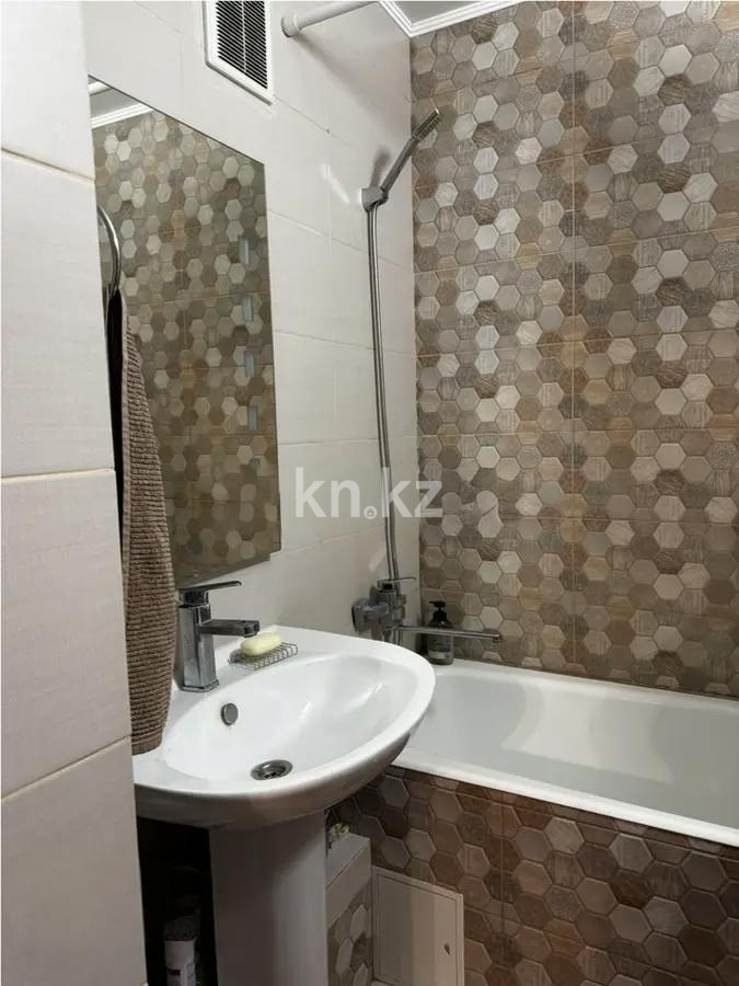 Продажа 3-комнатной квартиры, 69.9 м² в Алматы - фото 4