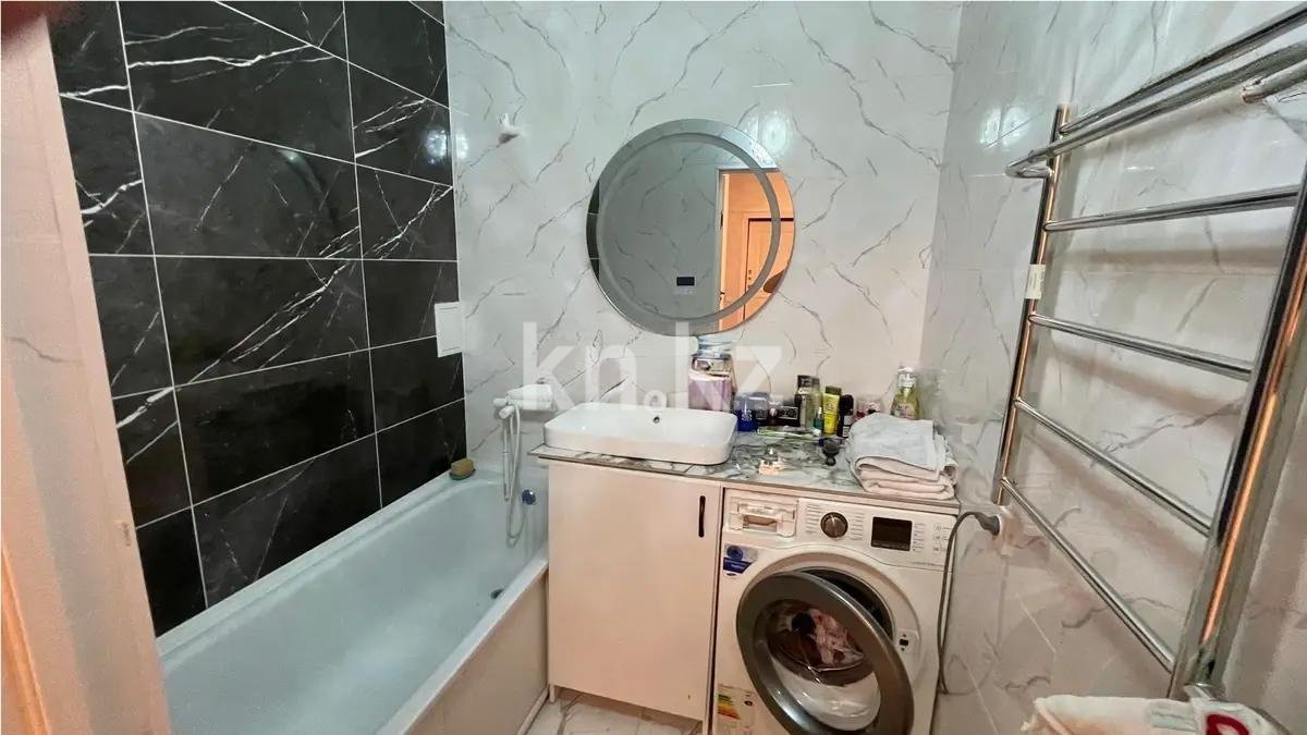 Продажа 3-комнатной квартиры, 80 м², мкр-н Жас Канат, дом  1/62 в Алматы - фото 4