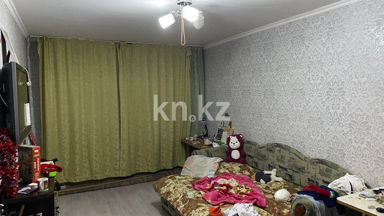 Продажа 1-комнатной квартиры, 32 м², мкр-н 14 в Караганде - фото 3