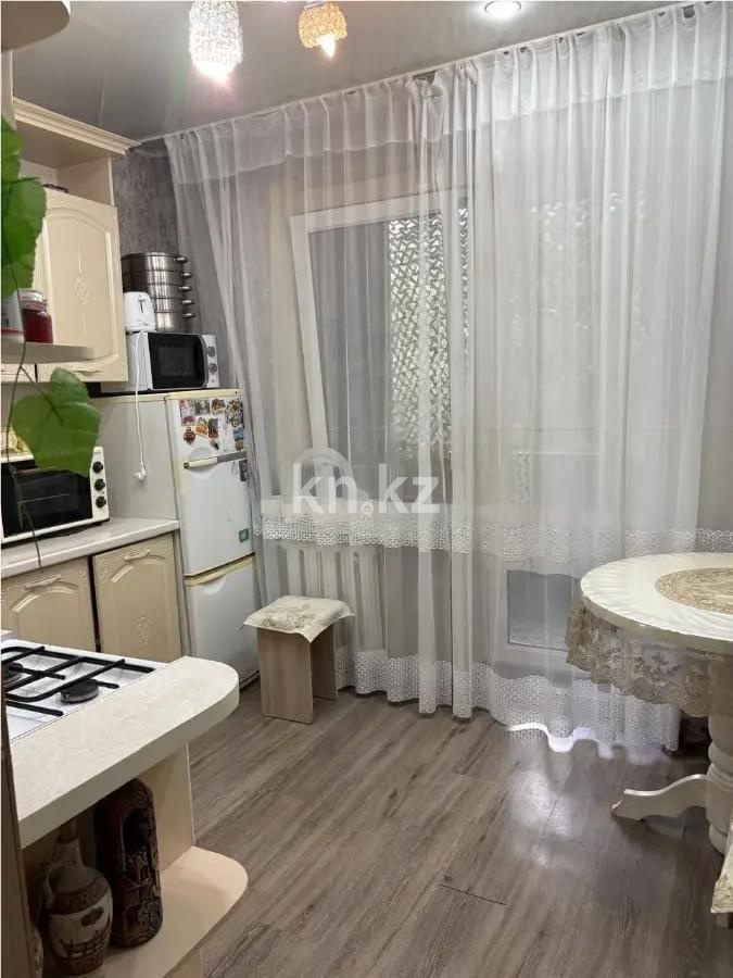 Продажа 2-комнатной квартиры, 54.3 м², ул. 13-й Военный городок, дом  52 в Алматы - фото 3