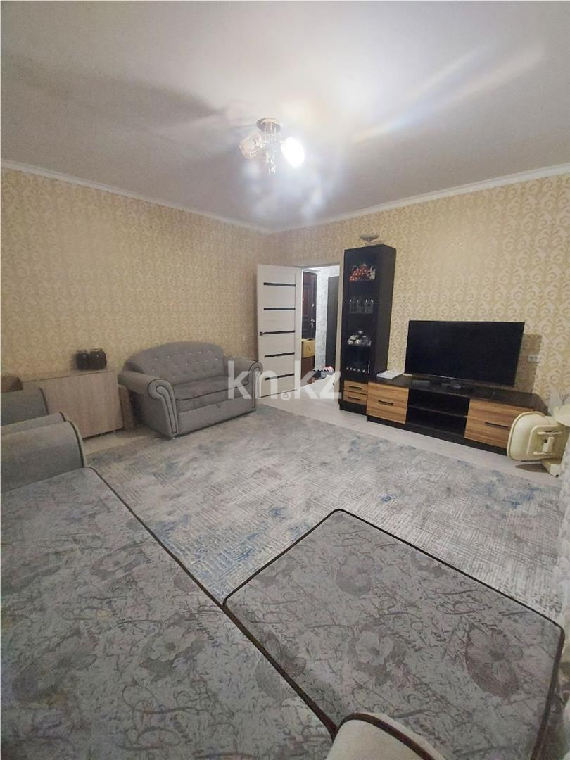 Продажа 2-комнатной квартиры, 52 м², мкр-н Шахтерский, дом  115 в Караганде - фото 3