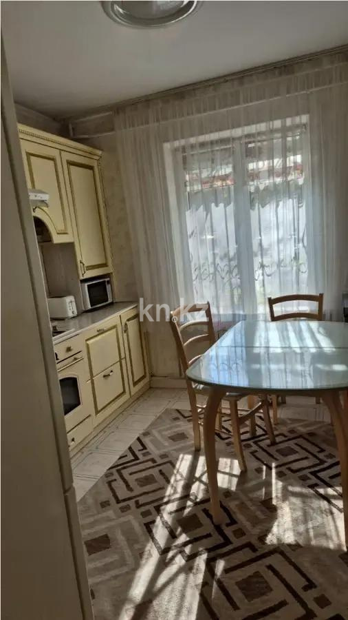 Продажа 3-комнатной квартиры, 68 м², мкр-н 2, дом  9А в Алматы - фото 4