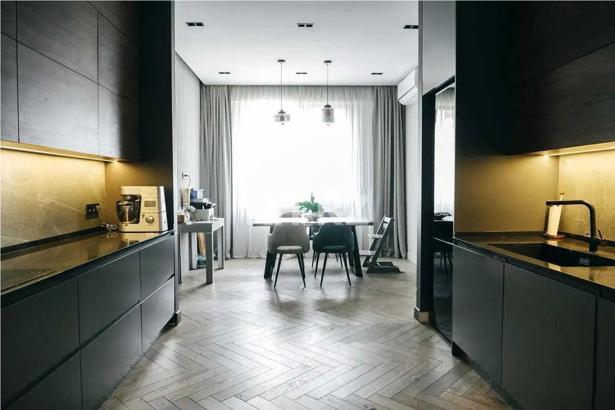 Продажа 5-комнатной квартиры, 146 м² в Алматы - фото 5