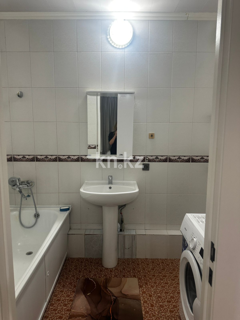 Аренда 2-комнатной квартиры, 65 м², ул. Валиханова, дом  3/1 - ул. Иманова в Астане - фото 13