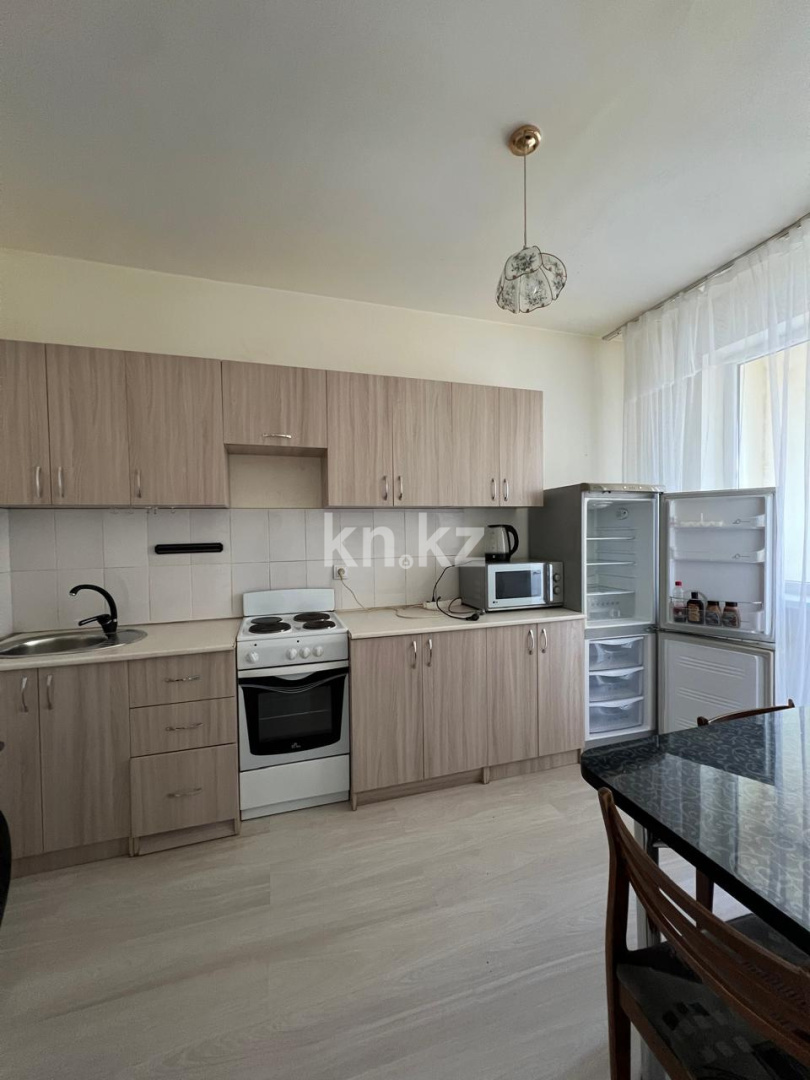 Аренда 1-комнатной квартиры, 34 м² в Астане