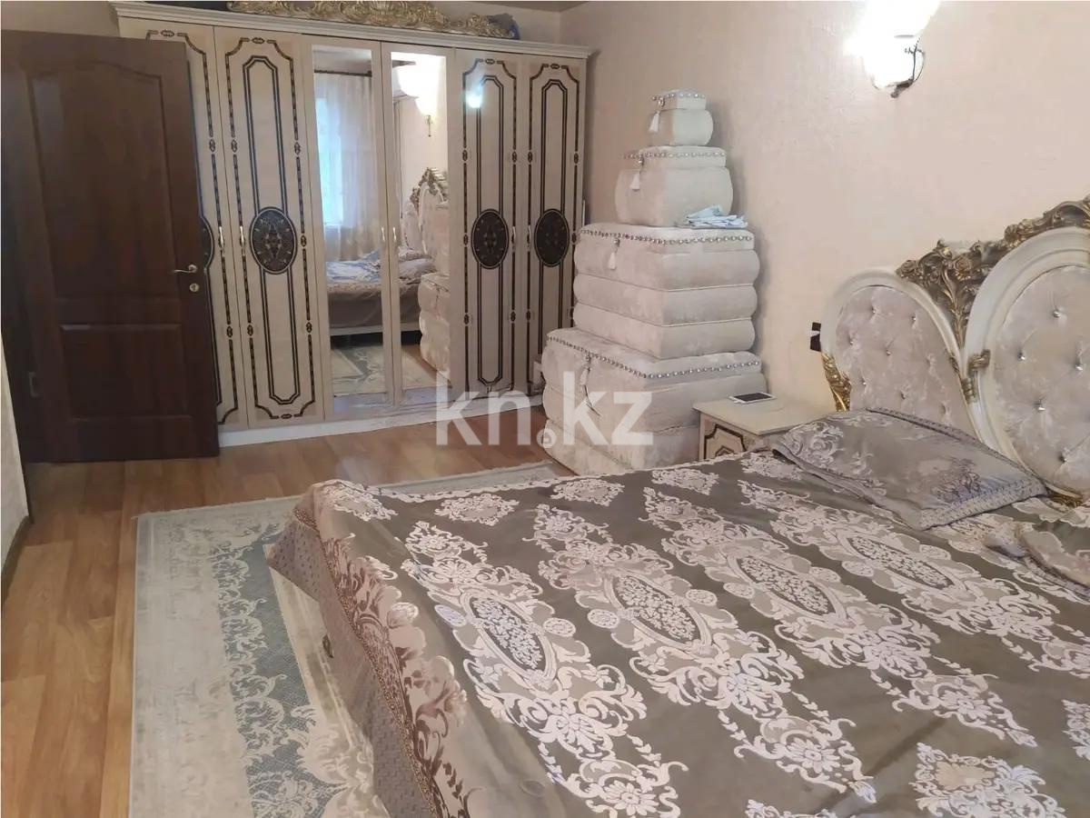 Продажа 3-комнатной квартиры, 63 м², пр. Гагарина, дом  12 в Алматы - фото 2