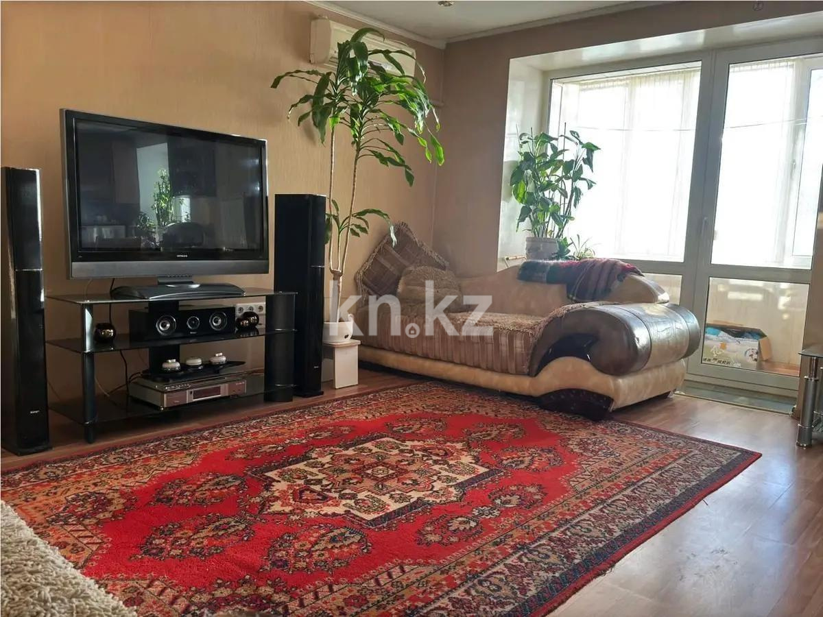 Продажа 4-комнатной квартиры, 74 м², ул. Крамского, дом  44/2 в Караганде