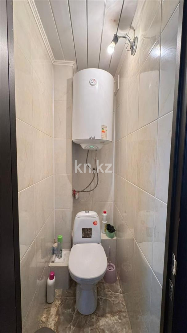 Продажа 4-комнатной квартиры, 63 м², пр. Строителей в Караганде - фото 10