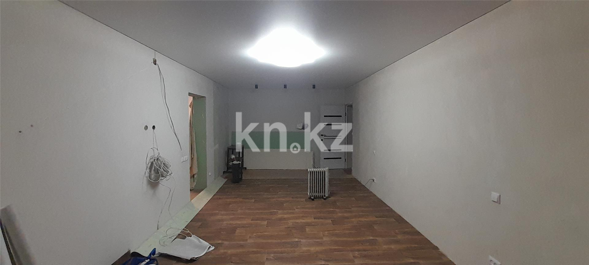 Продажа 3-комнатной квартиры, 80 м², пр. Строителей в Темиртау - фото 2