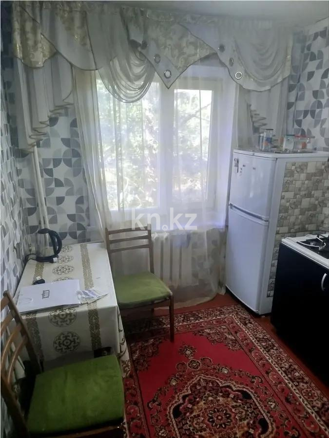 Продажа 1-комнатной квартиры, 32 м², пр. Абая, дом  56а в Шахтинске - фото 2
