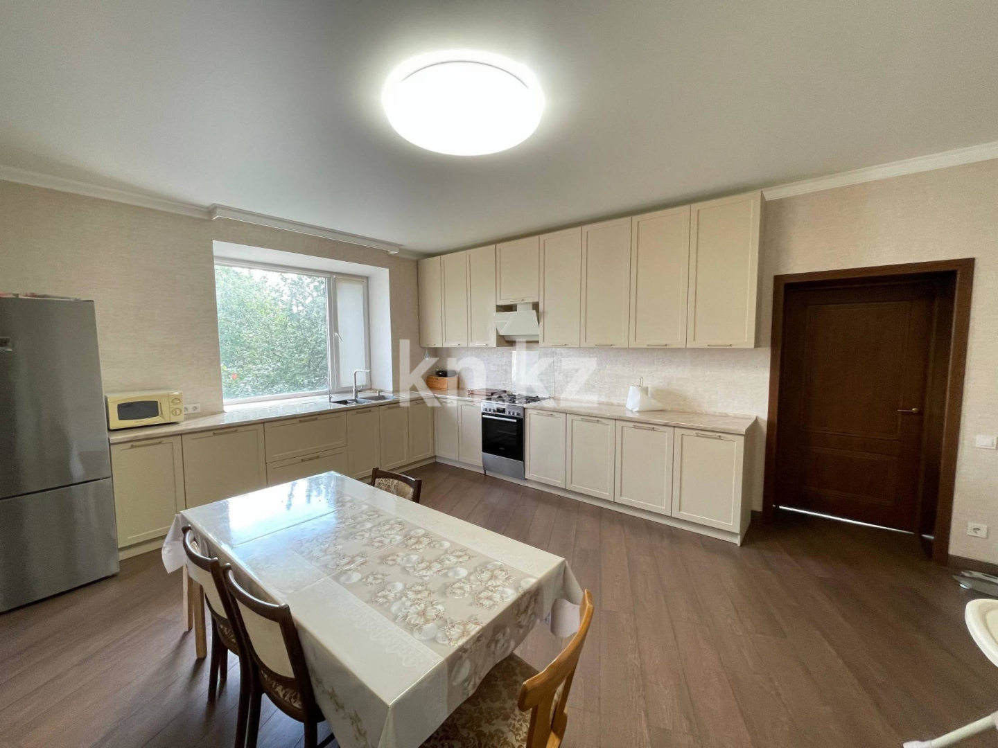 Продажа 7-комнатного дома, 355 м², ул. Набережная, дом  56Д в Костанае - фото 36