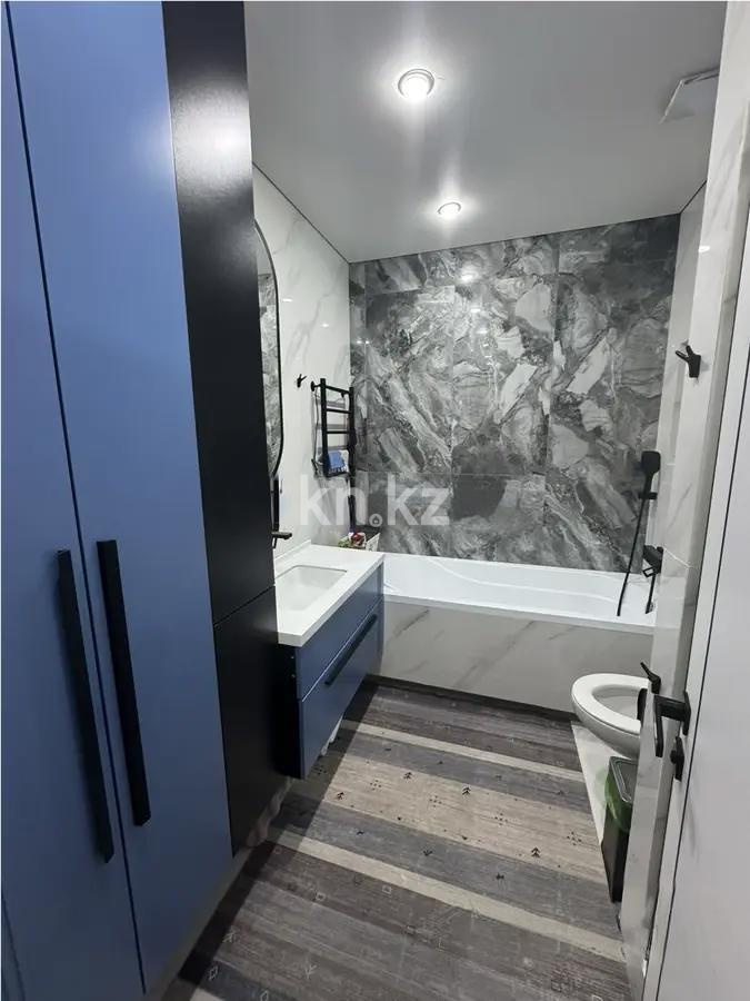 Продажа 3-комнатной квартиры, 102 м², пр. Абая, дом  164 в Алматы - фото 4