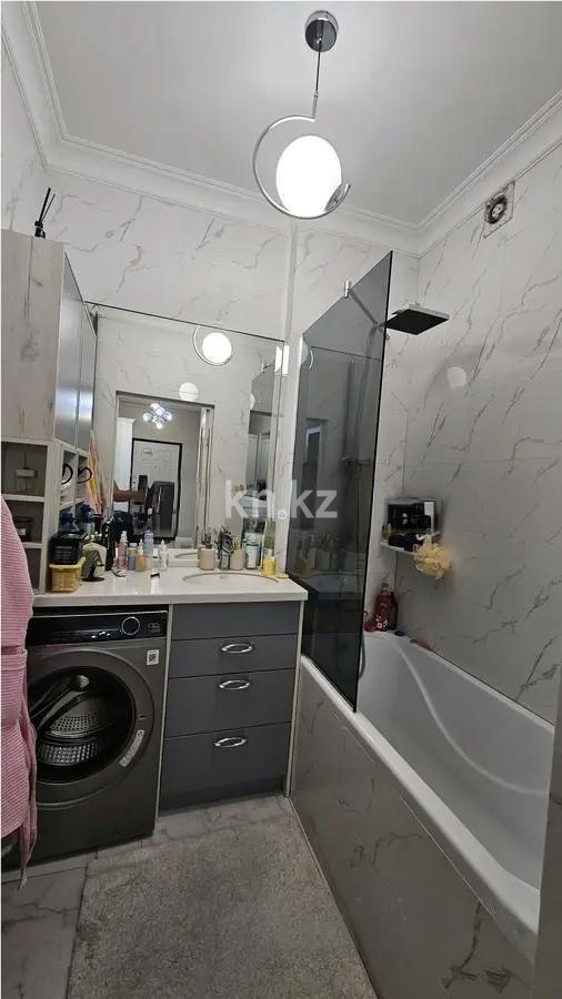 Продажа 3-комнатной квартиры, 75.5 м², мкр-н Жас Канат, дом  1/17 в Алматы - фото 4