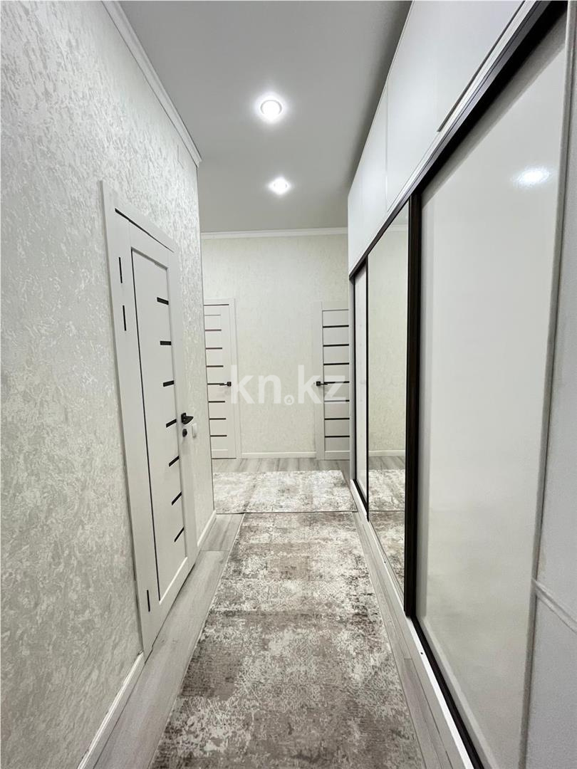 Продажа 3-комнатной квартиры, 84 м², ул. Ашимова, дом  21 в Караганде - фото 12