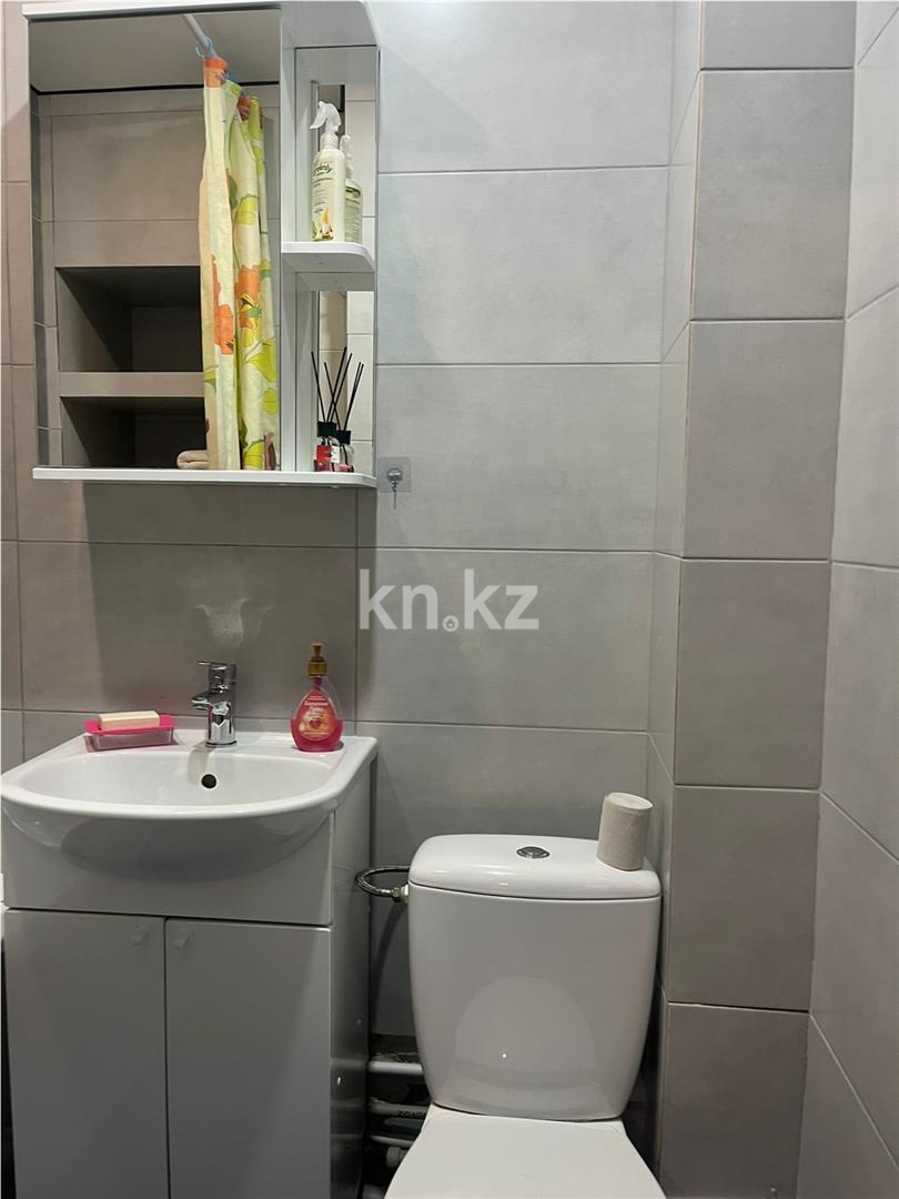 Продажа 2-комнатной квартиры, 44 м², ул. Манаса в Астане - фото 9