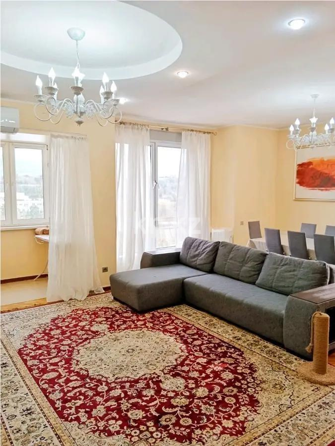 Продажа 3-комнатной квартиры, 133 м², пр. Аль-Фараби, дом  95 в Алматы