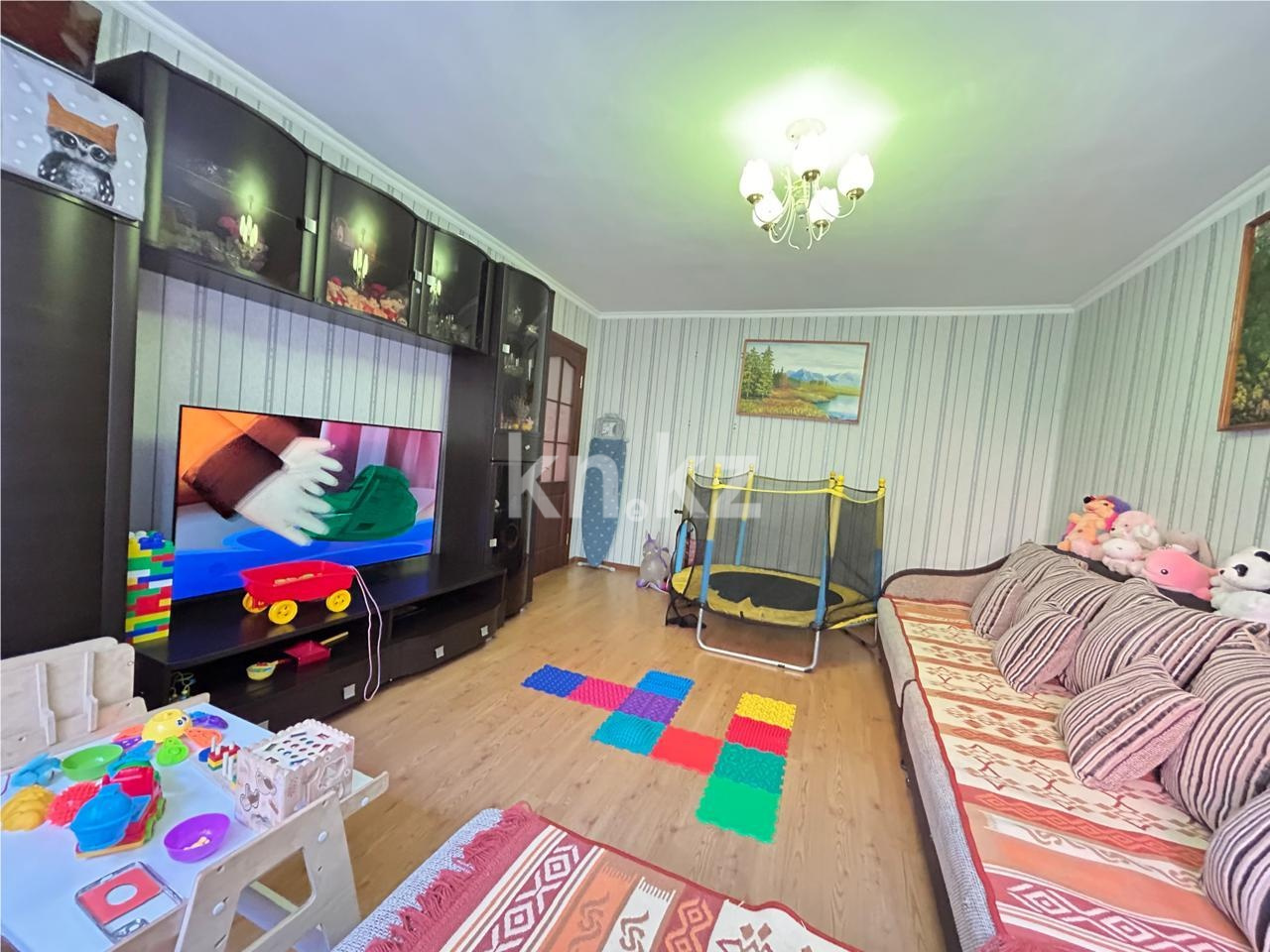 Продажа 4-комнатной квартиры, 74.5 м² в Астане - фото 3